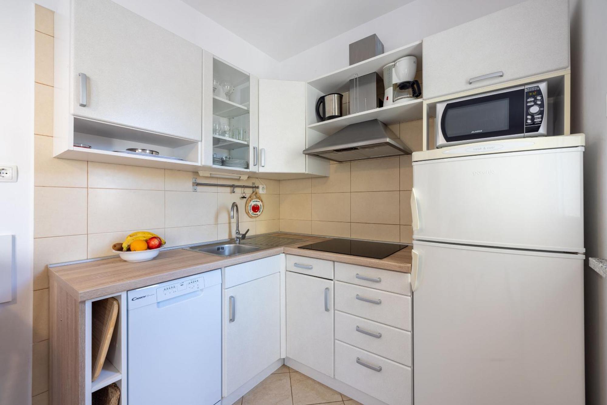 Apartments Vesna Malinska Buitenkant foto